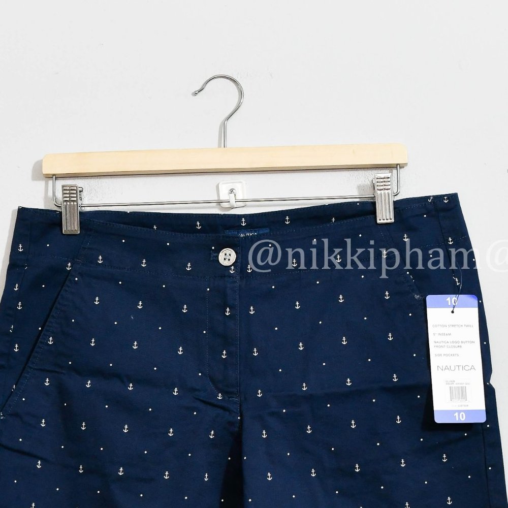 Brand new Nautica Women Short size 10 - Picture 3 of 7